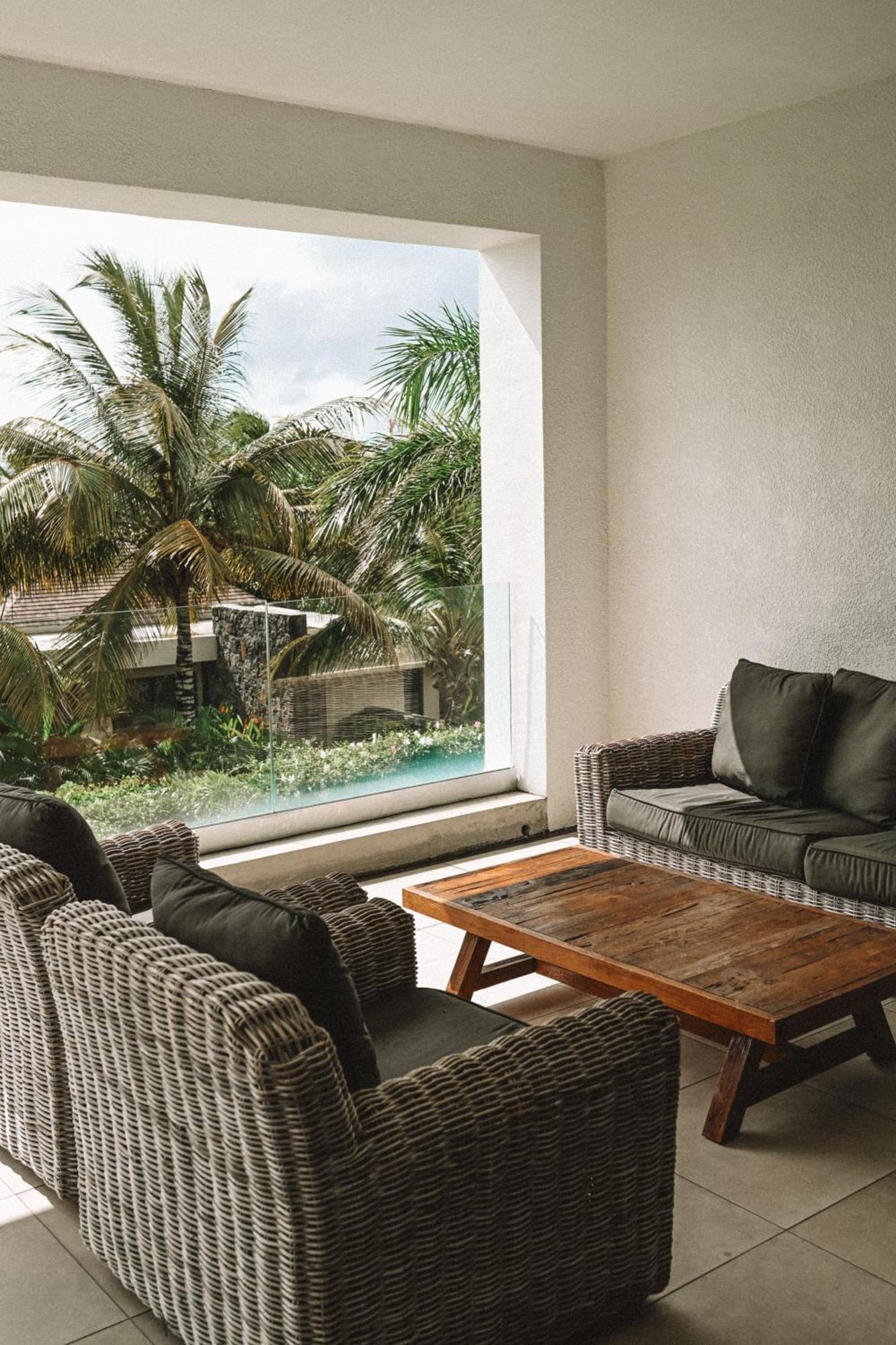 Mythic & By Mj Holidays Villa